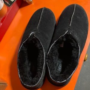UGG  men’s slippers